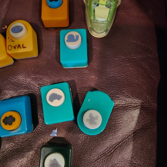 Various paper punches all in excellent condition - Picture 9 of 11